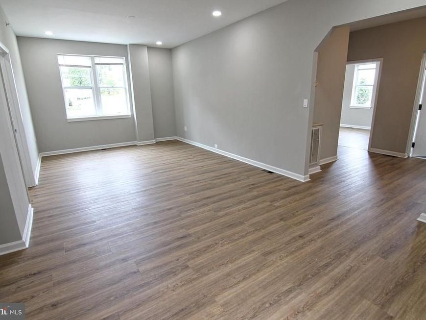 235 Jefferson Street, Unit 3, Bridgeport, PA 19405 Main Photo