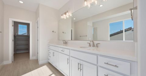 1349 Bear Creek Dr, Rocklin, CA 95765 Photo