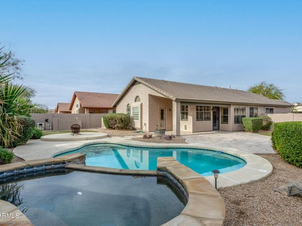 4519 E LONE CACTUS Drive, Phoenix, AZ 85050