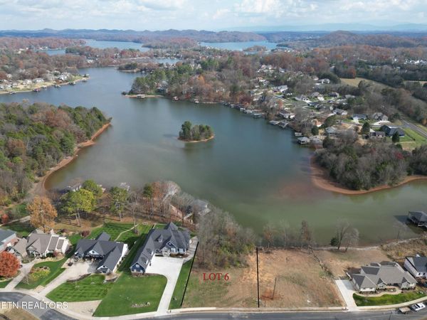 138 Kanutsu Lane, Loudon, TN 37774