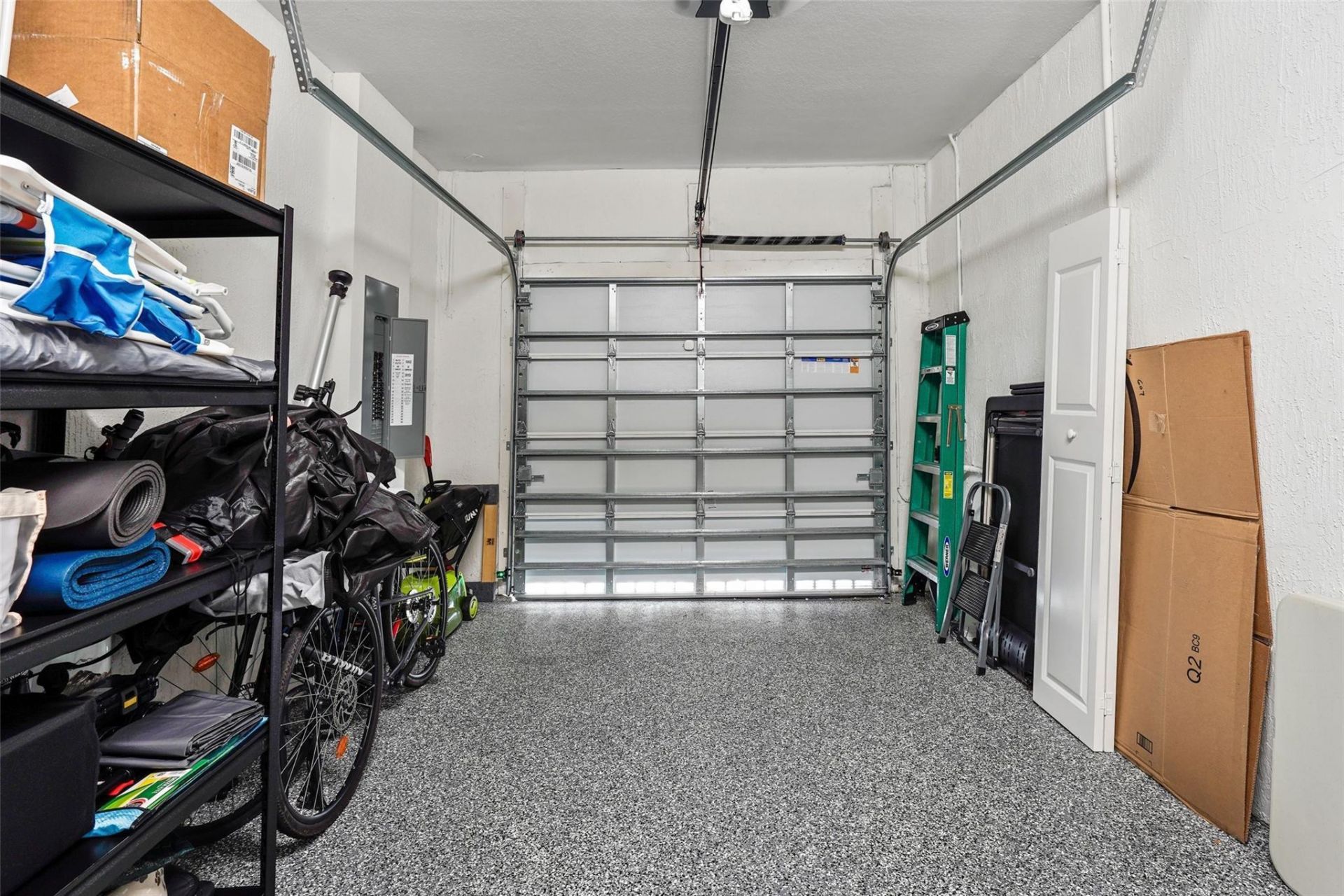 659 NW 204th Street, Miami, FL 33169 Photo