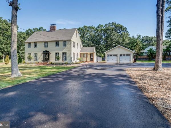 215 PARKERTOWN DRIVE, TUCKERTON, NJ 08087