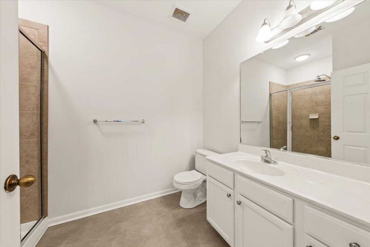 1225 Blakeway Street Photo 16