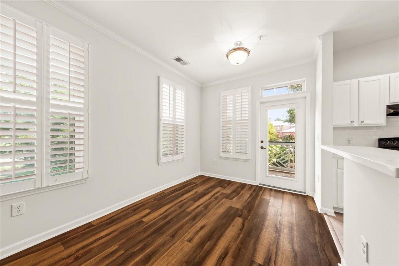 1225 Blakeway Street Photo 8