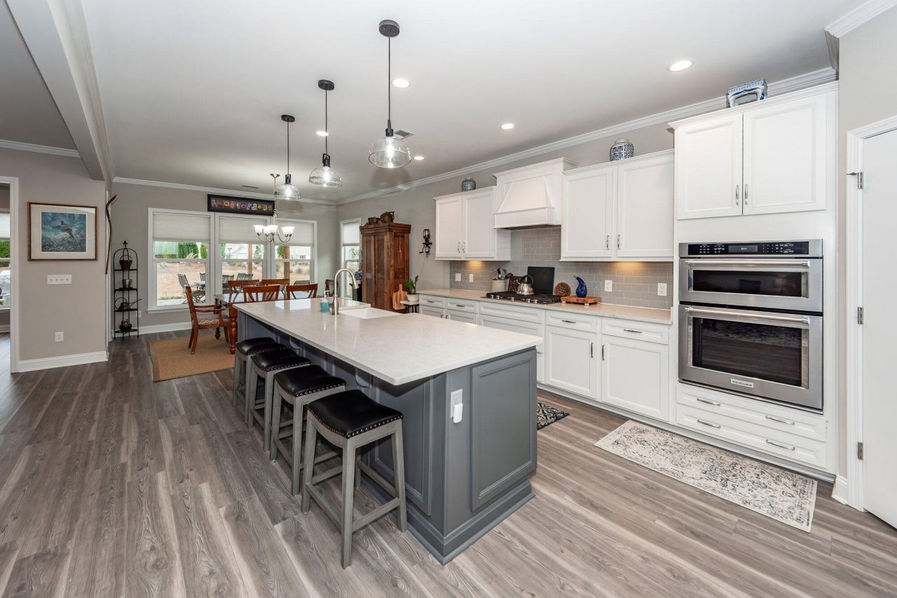 484 Hidden Meadow Lane Photo 15