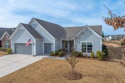 484 Hidden Meadow Lane photo 4