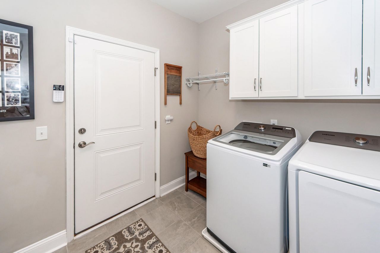 484 Hidden Meadow Lane Photo 40