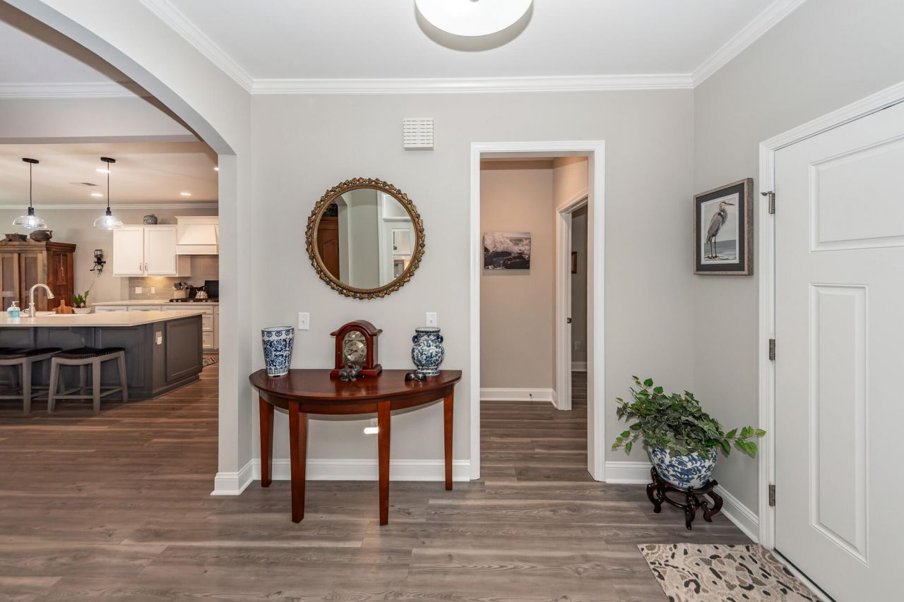 484 Hidden Meadow Lane Photo 8