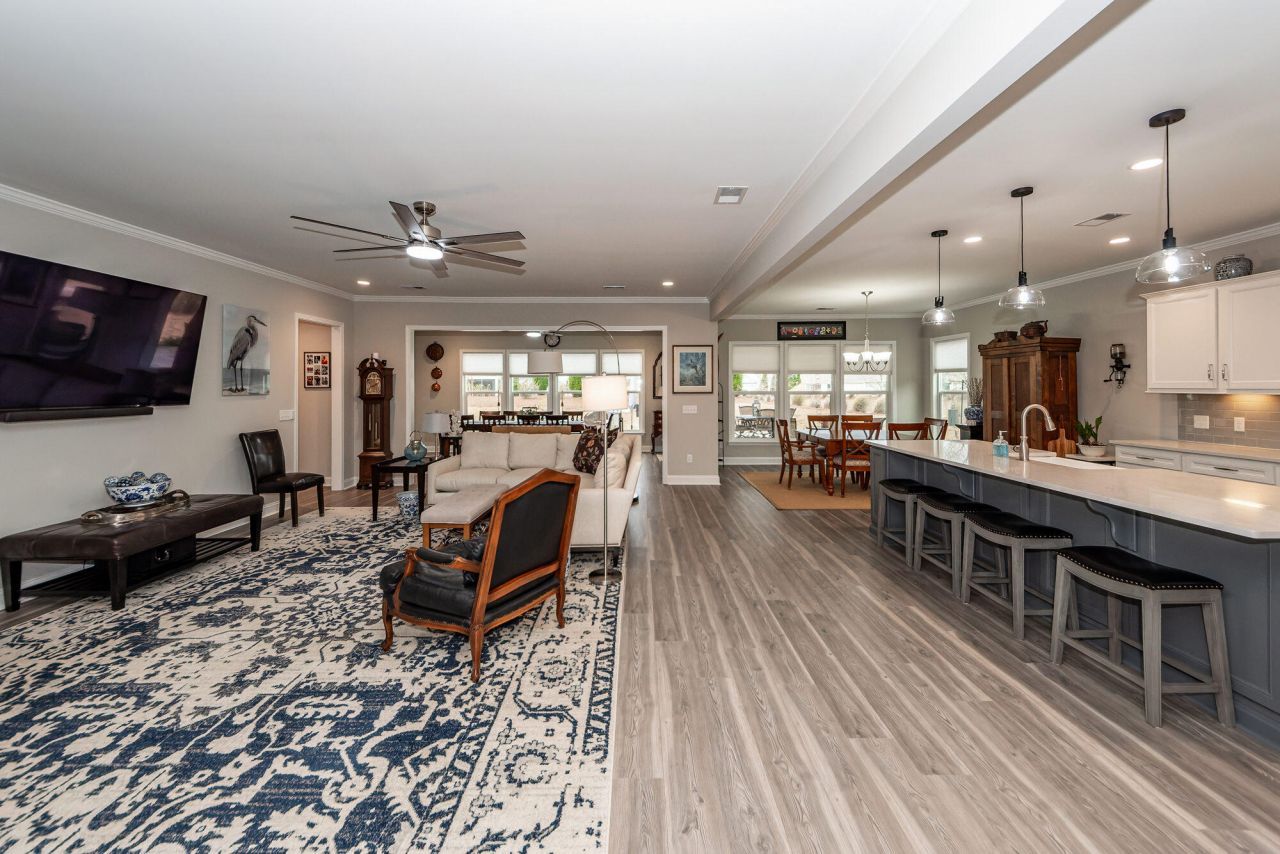 484 Hidden Meadow Lane Photo 9