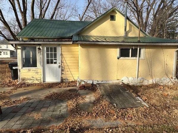 714 Clark Street, Redfield, IA 50233