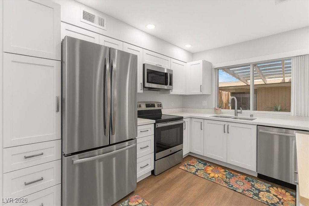 3363 Zephyr Court, Las Vegas, NV 89121 Main Photo