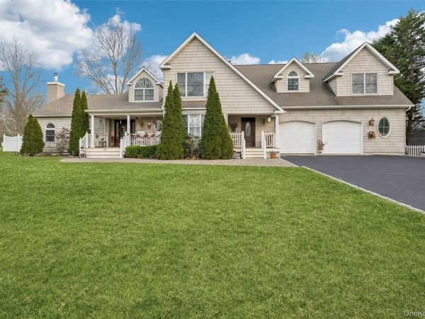 196 High Meadow Lane, Jamesport, NY 11901