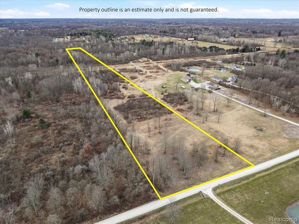 00 Drexler, St. Clair Twp, MI 48079