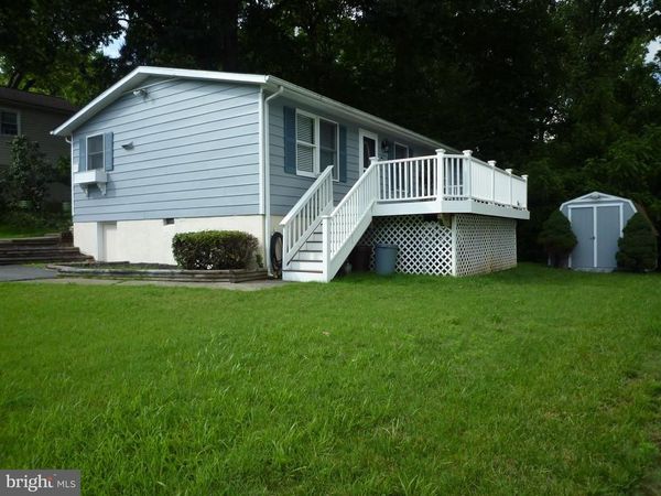 15 UNIVERSITY, CATONSVILLE, MD 21228