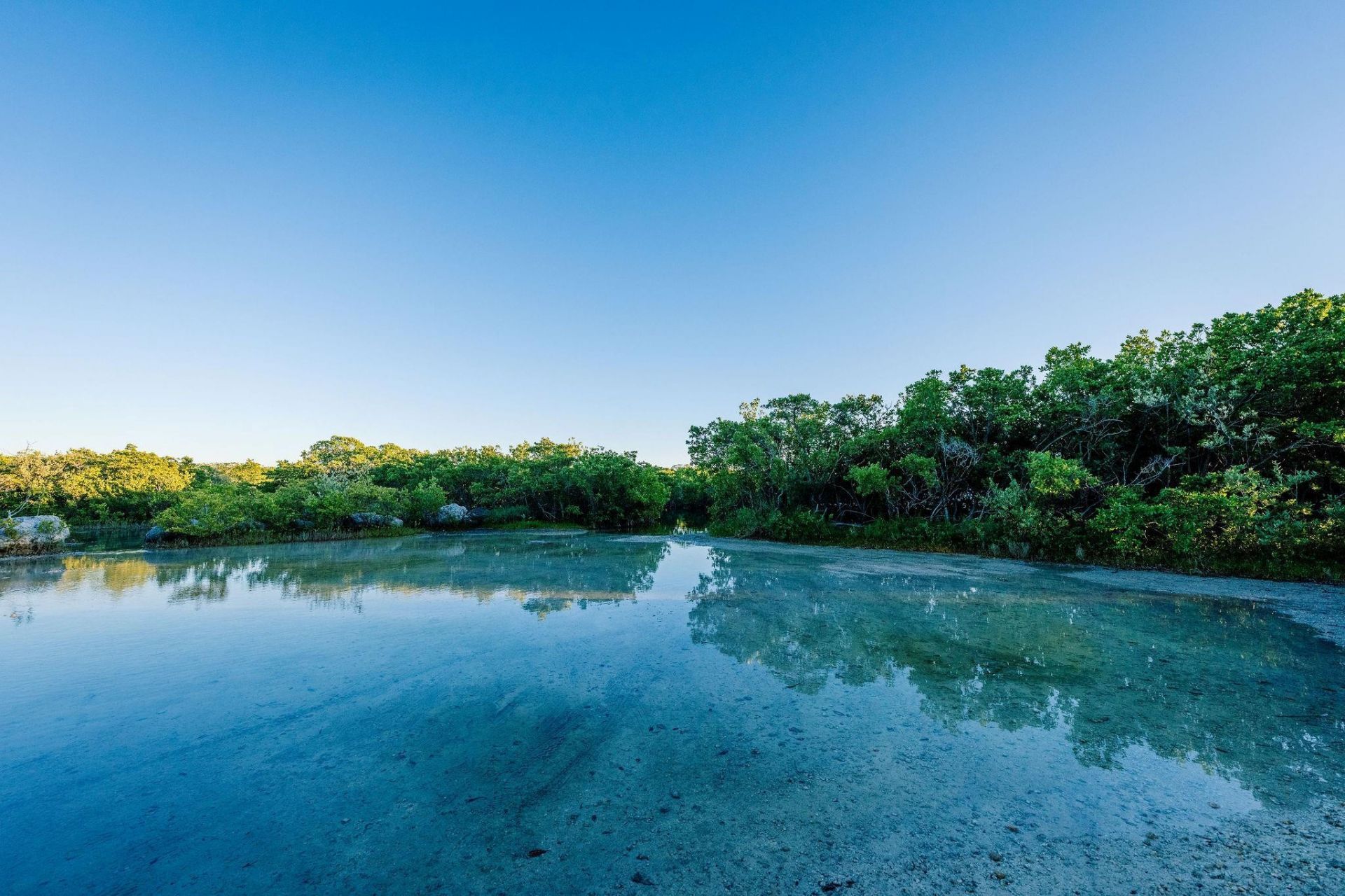 104 Ocean Shores Drive, Key Largo, FL 33037 Photo