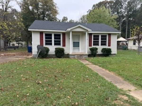 80 NORTHCUTT ST, Savannah, TN 38372