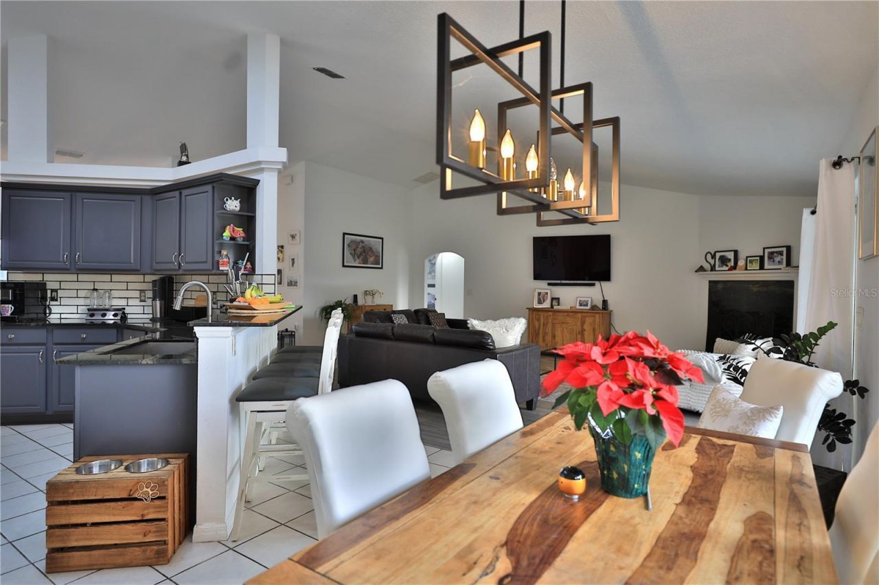 20462 SW 36th Street, Dunnellon, FL 34431 Photo