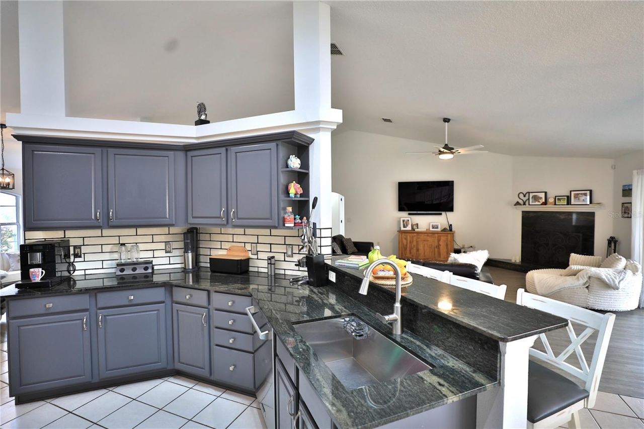 20462 SW 36th Street, Dunnellon, FL 34431 Photo