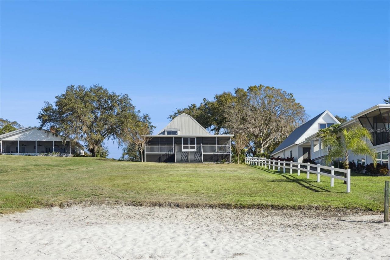 1280 N Crooked Lake Drive, Babson Park, FL 33827 Photo