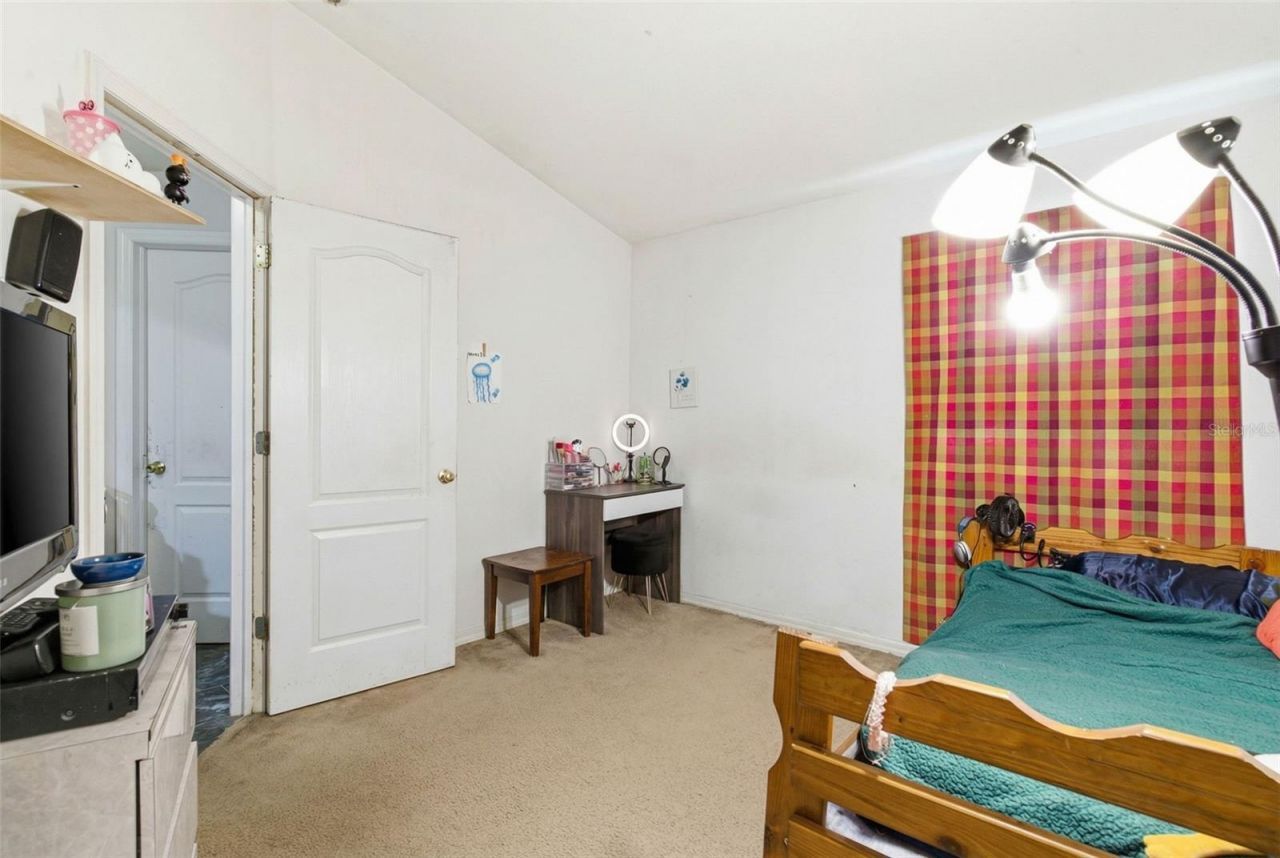 10417 Blackmore Drive, Tampa, FL 33647 Photo