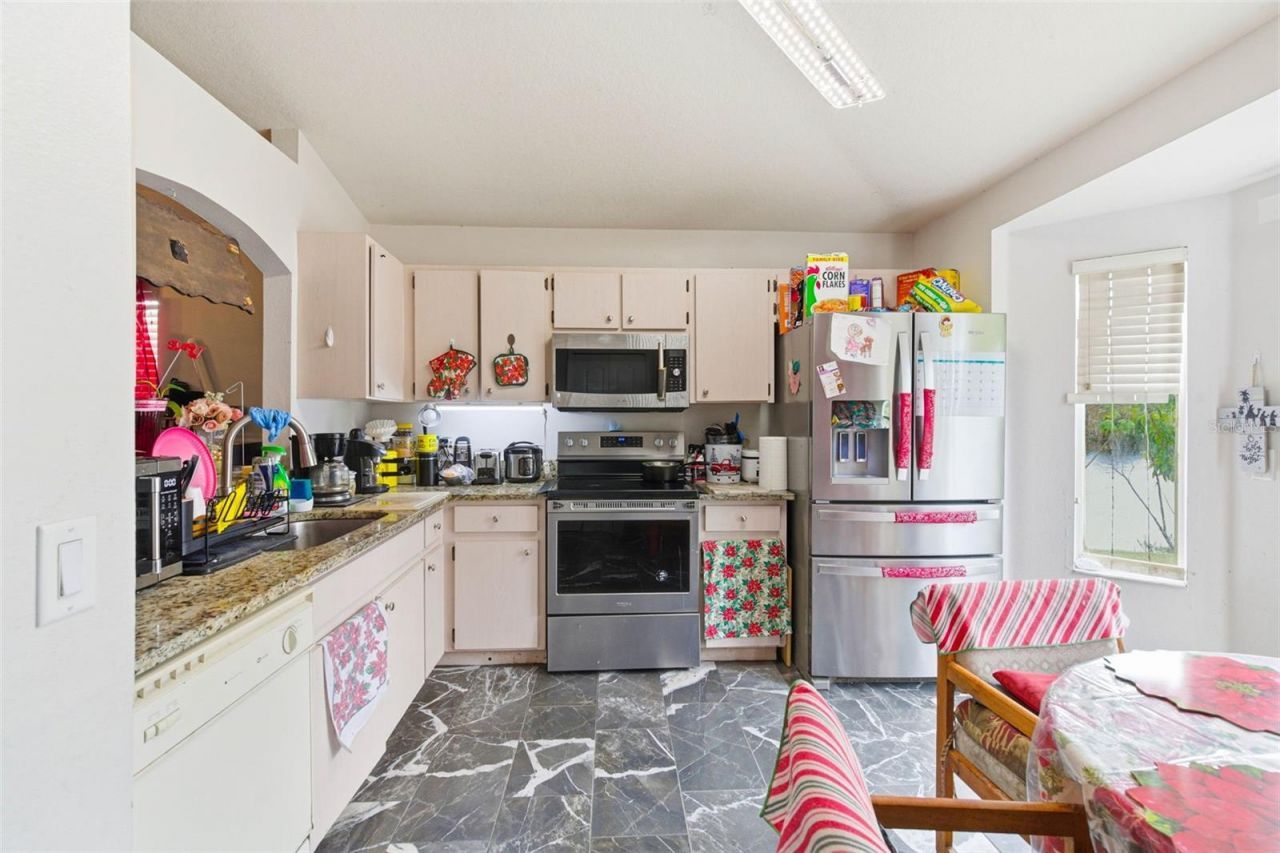 10417 Blackmore Drive, Tampa, FL 33647 Photo