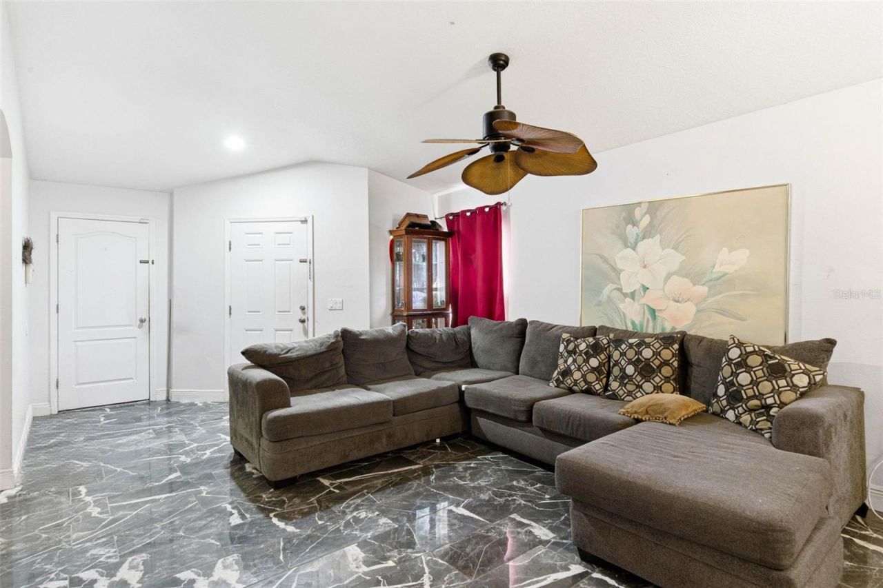 10417 Blackmore Drive, Tampa, FL 33647 Photo