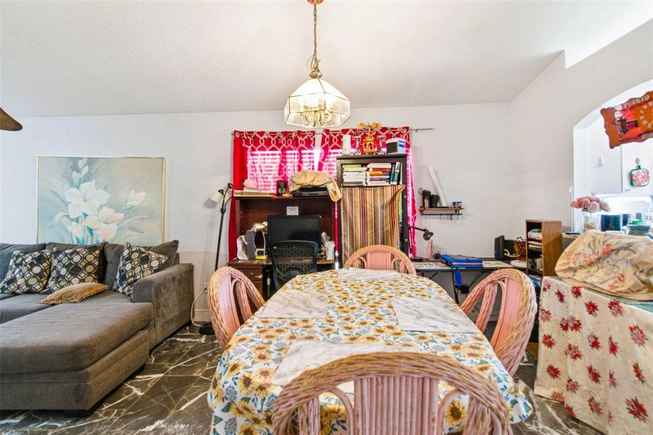 10417 Blackmore Drive, Tampa, FL 33647 Photo