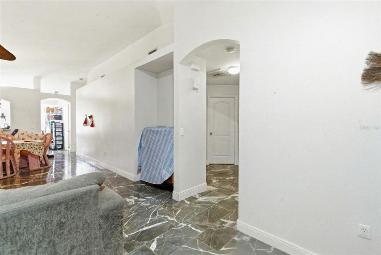 10417 Blackmore Drive, Tampa, FL 33647 Photo