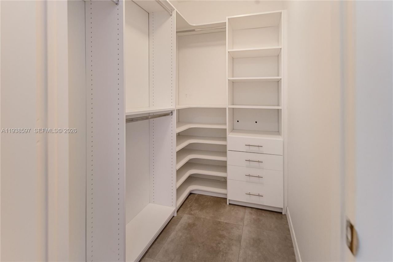 17201 Collins Ave, Unit 2006, Sunny Isles Beach, FL 33160 Photo