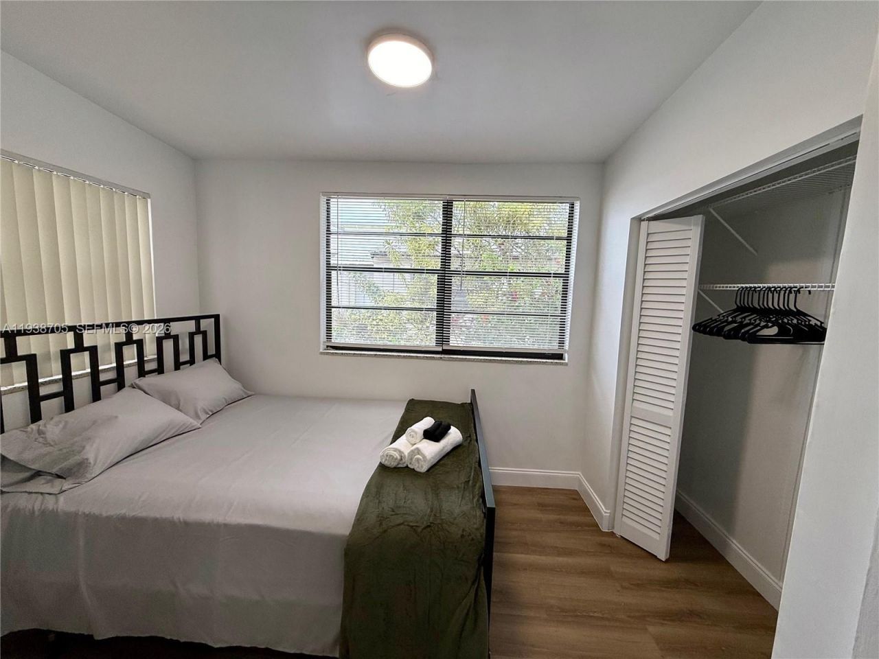 864 80th St, Unit 1, Miami Beach, FL 33141 Photo