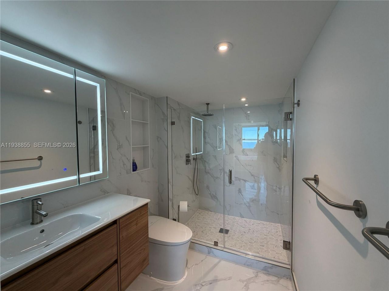 90 Alton Rd, Unit 2909, Miami Beach, FL 33139 Photo