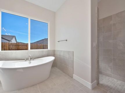 1337 Bear Creek Dr, Rocklin, CA 95765 Photo