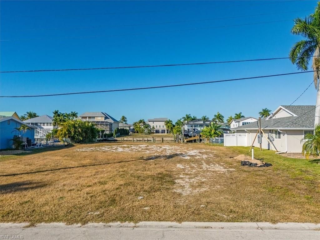 18164 Cutlass Dr, Fort Myers Beach, FL 33931 Photo