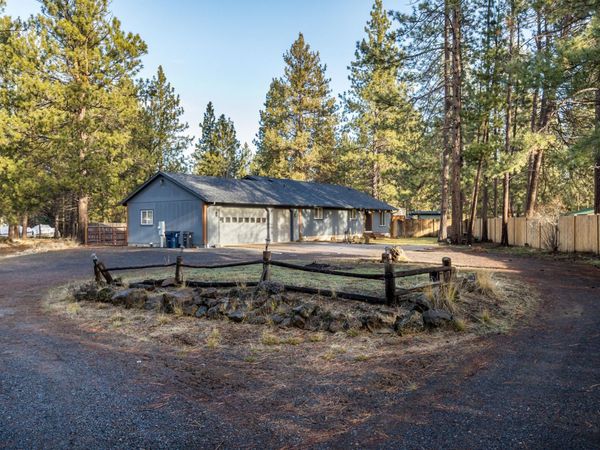 18870 Tuscarora Lane, Bend, OR 97702