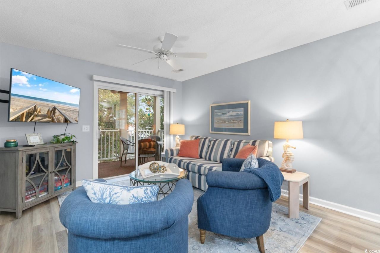 1900 Duffy St. Photo 13