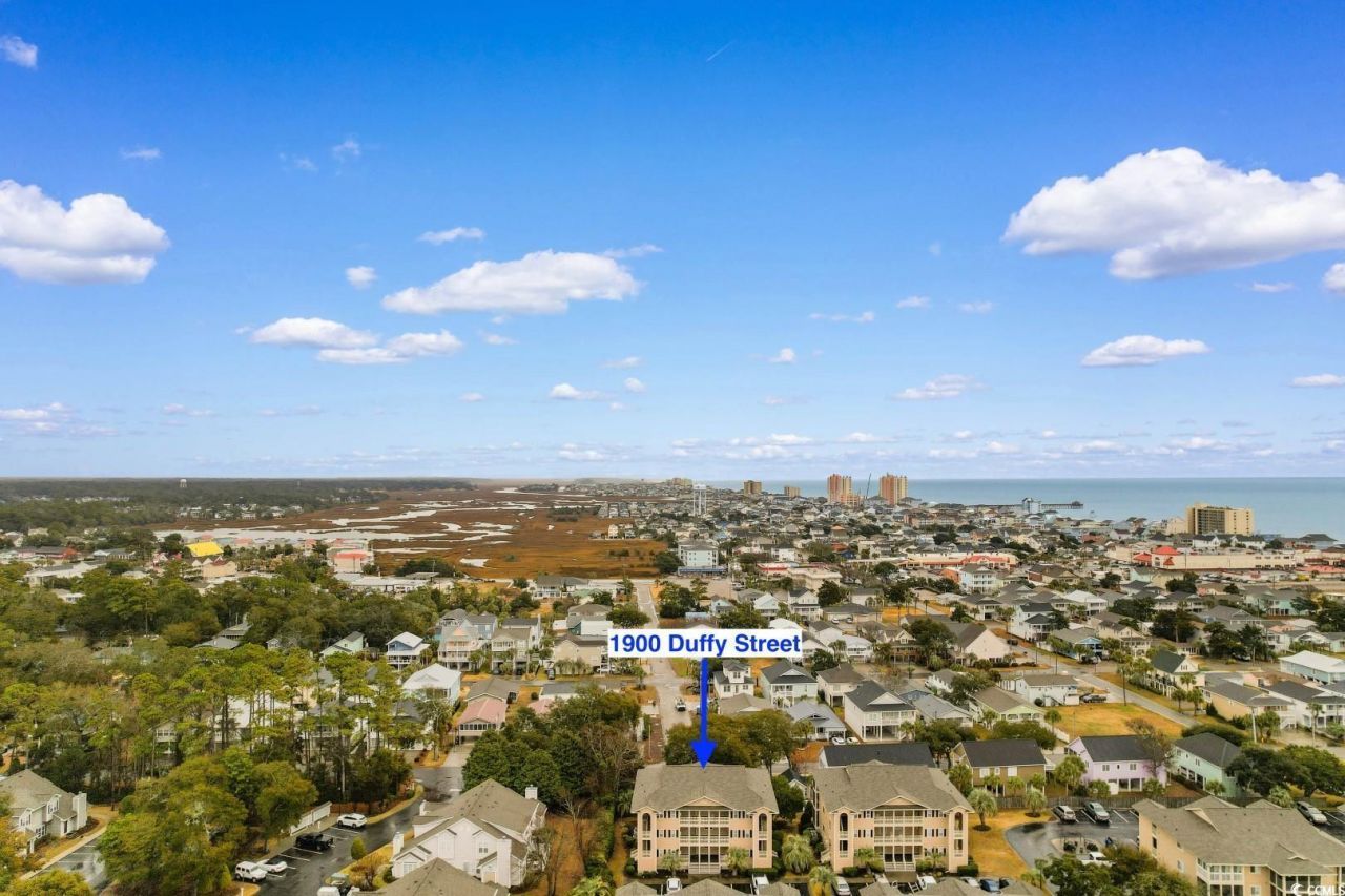 1900 Duffy St. Photo 27