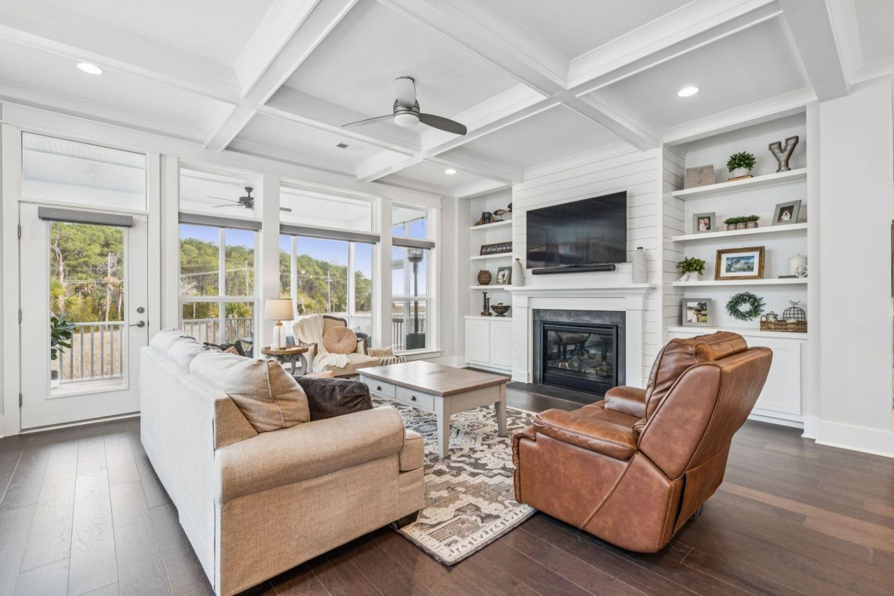 2838 Dragonfly Circle Photo 28