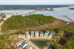 2838 Dragonfly Circle photo 4