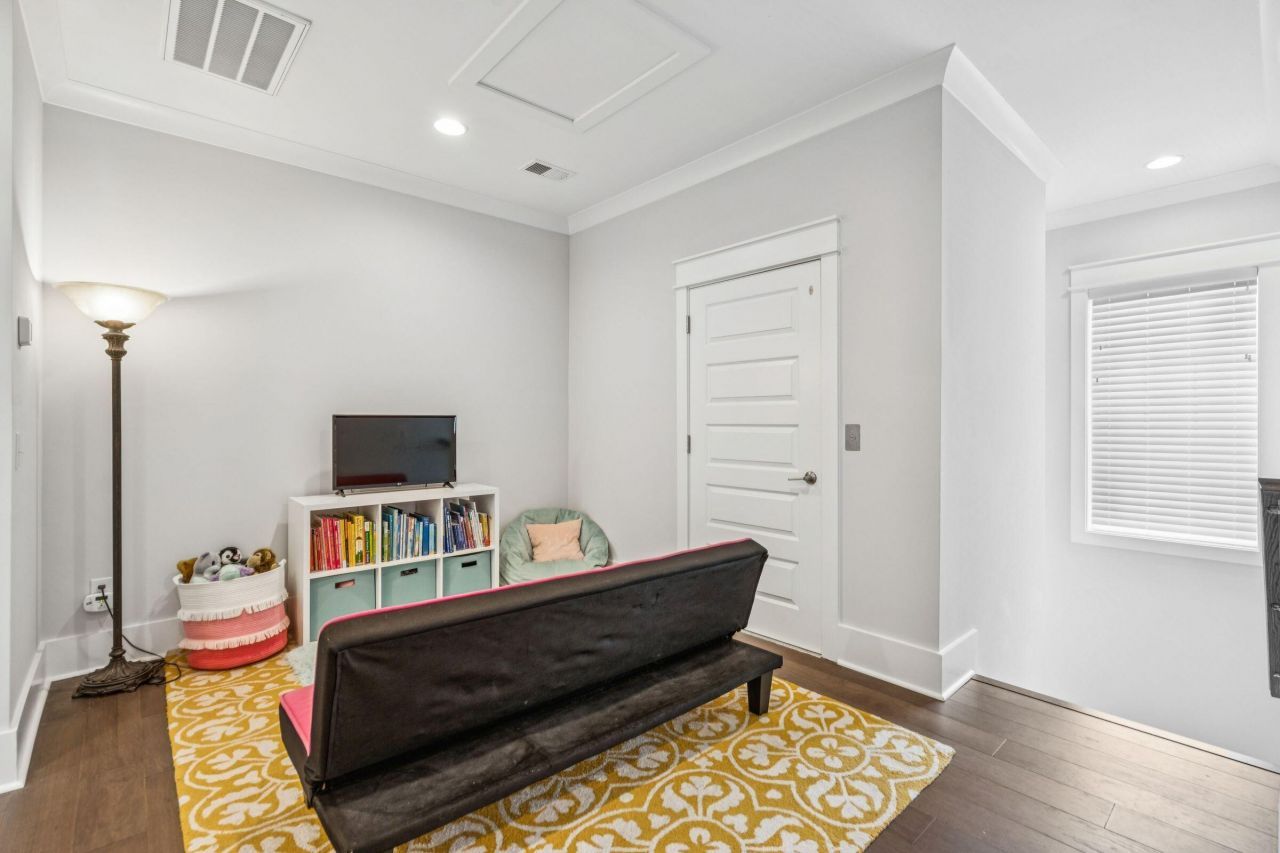 2838 Dragonfly Circle Photo 46