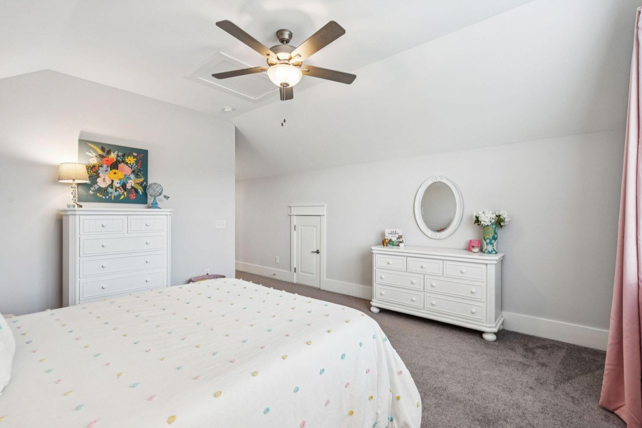 2838 Dragonfly Circle Photo 50