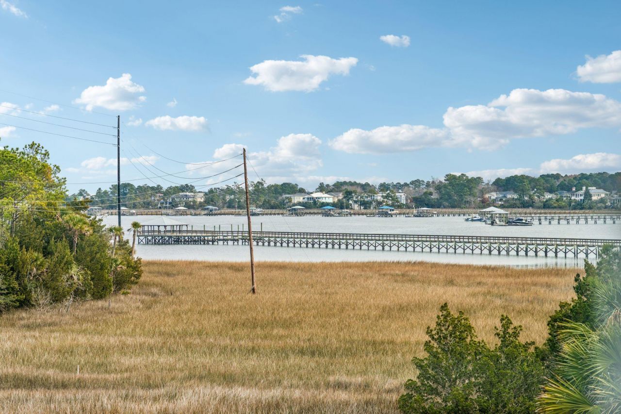 2838 Dragonfly Circle Photo 52