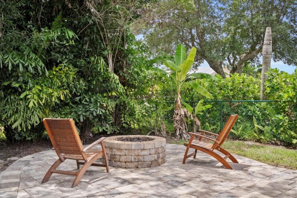 8897 SW Fishermans Wharf Drive, Stuart, FL 34997 Photo