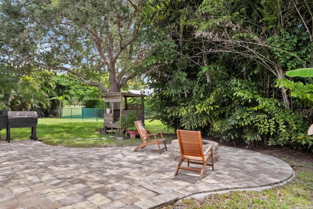 8897 SW Fishermans Wharf Drive, Stuart, FL 34997 Photo