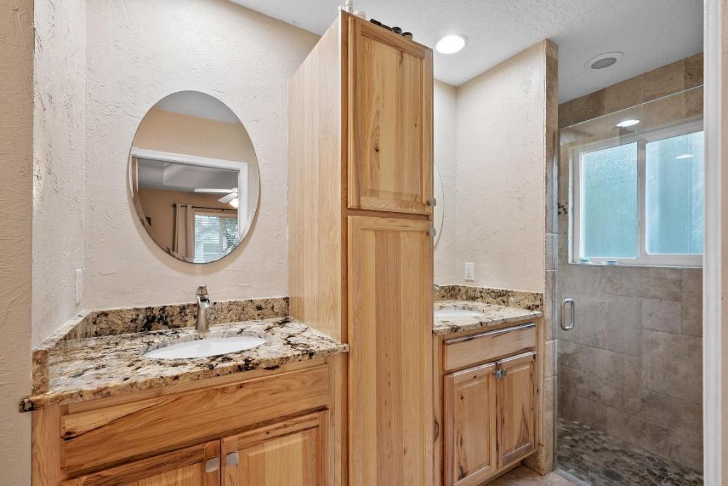 8897 SW Fishermans Wharf Drive, Stuart, FL 34997 Photo