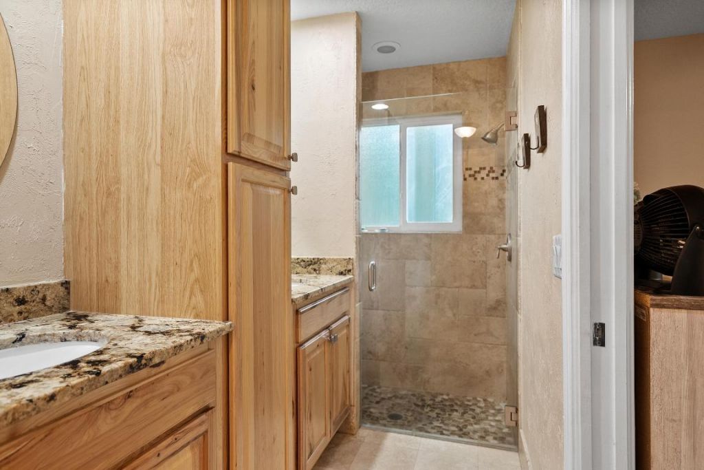 8897 SW Fishermans Wharf Drive, Stuart, FL 34997 Photo