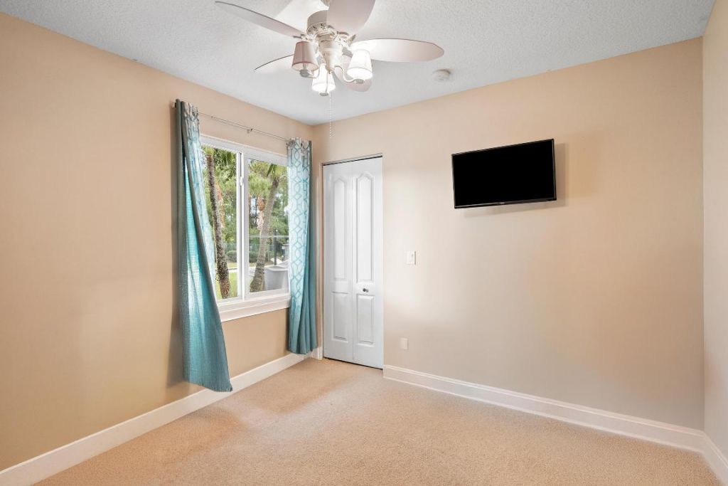 8897 SW Fishermans Wharf Drive, Stuart, FL 34997 Photo