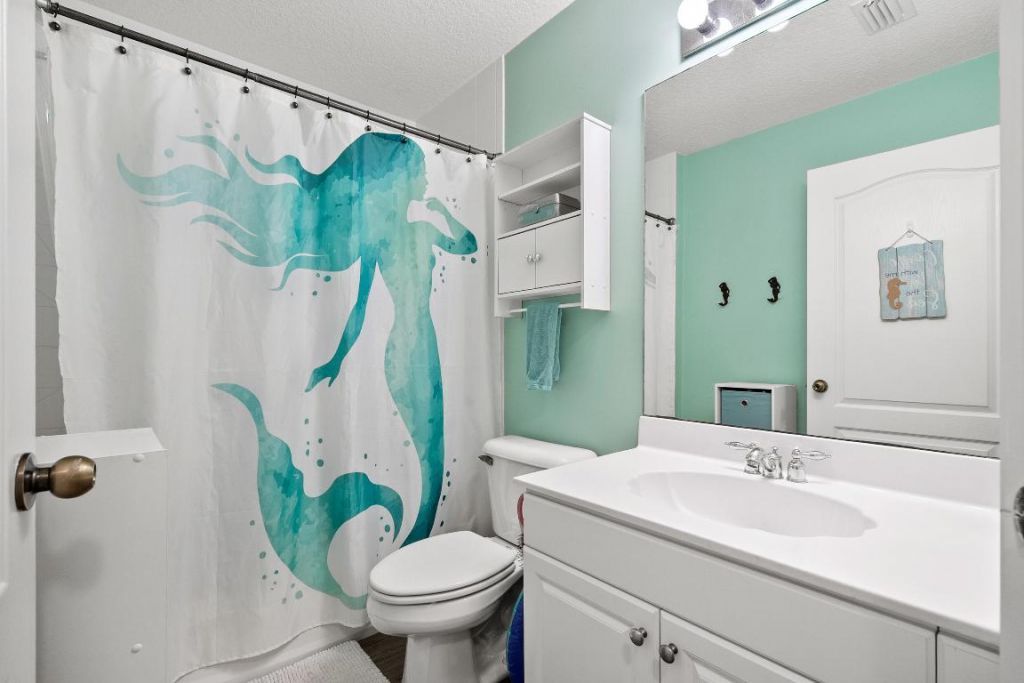 8897 SW Fishermans Wharf Drive, Stuart, FL 34997 Photo