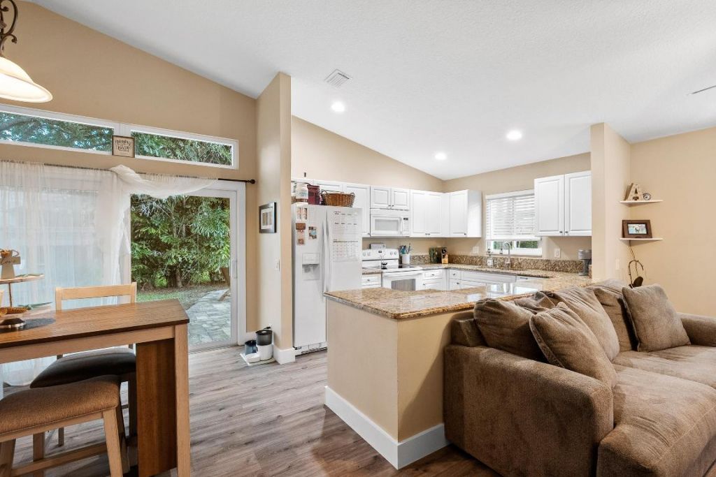 8897 SW Fishermans Wharf Drive, Stuart, FL 34997 Photo