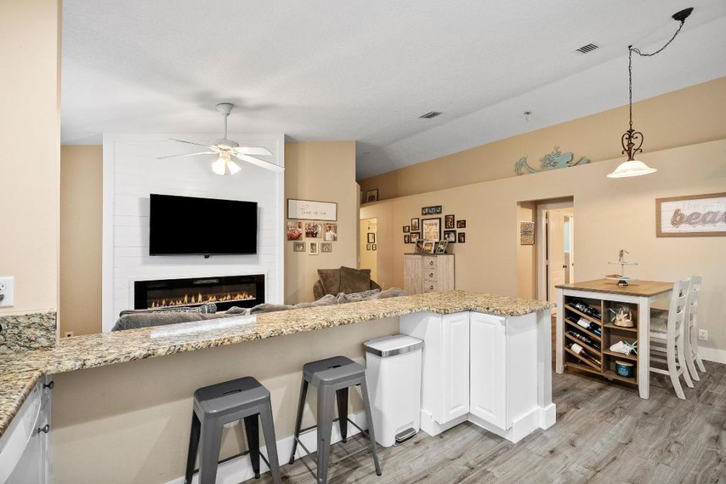 8897 SW Fishermans Wharf Drive, Stuart, FL 34997 Photo