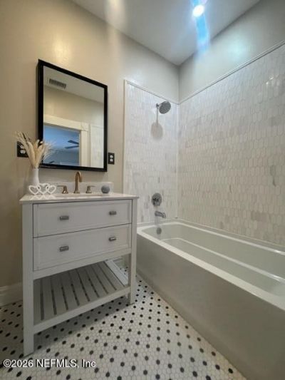 2141 Forbes Street, Jacksonville, FL 32204 Photo